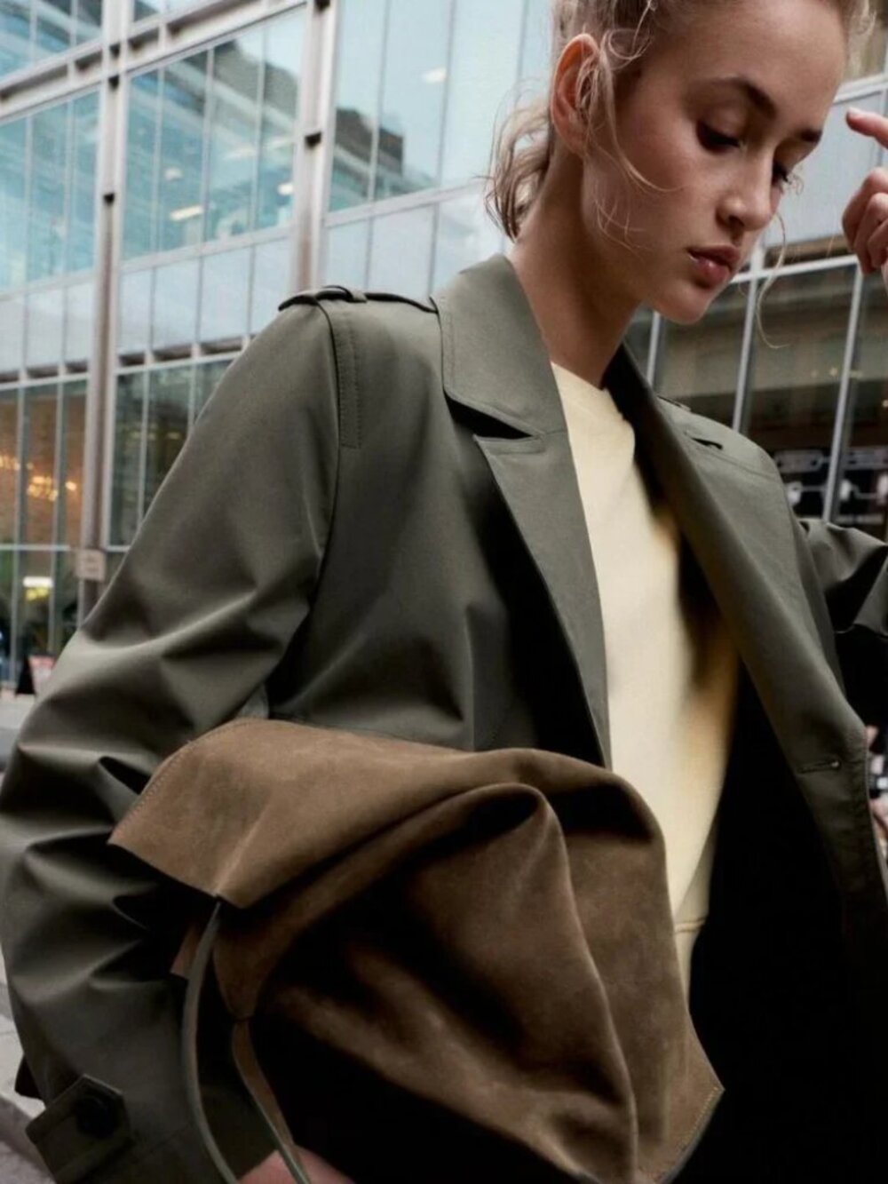 Water Repellent Windproof Double-Breasted Trench Coat - Picture 4 of 10